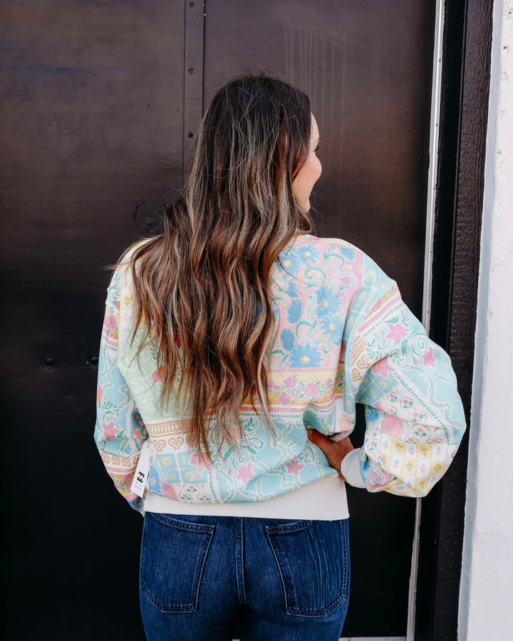 Billabong: Love Crush Kendal Crew Flc in White Multi (BL001041W)