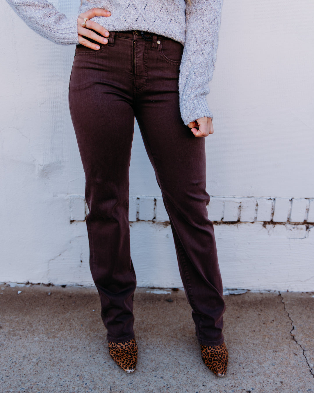 Liverpool: Kennedy Comfort Waist Straight 32' Ins in Carob Brown