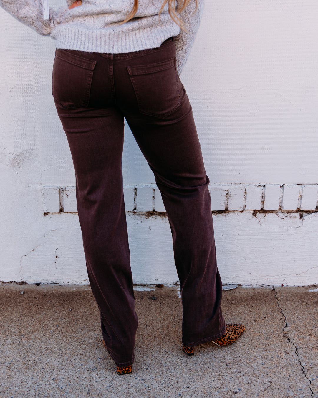 Liverpool: Kennedy Comfort Waist Straight 32' Ins in Carob Brown