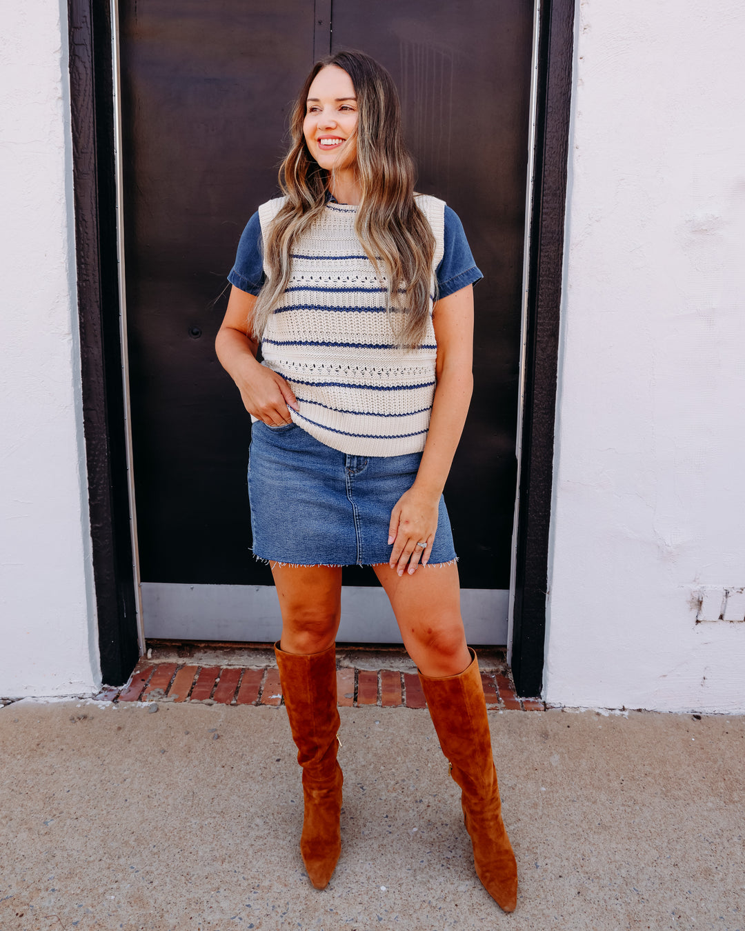 Another Love: Alondra Short Sleeve Sweater in Navy/ Cream