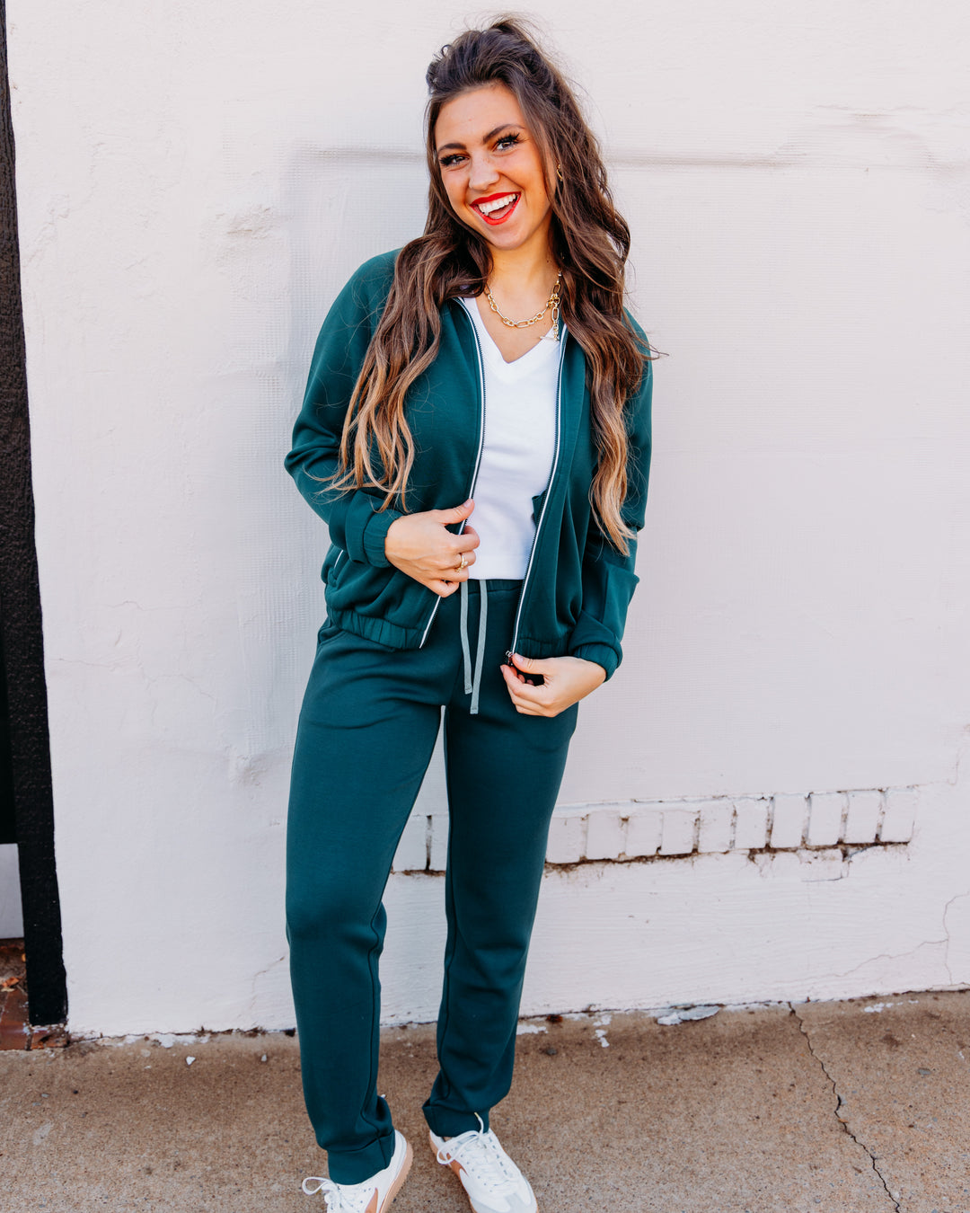 Varley: Magda Zip Through Sweat in Ponderosa Pine (VAR03562)