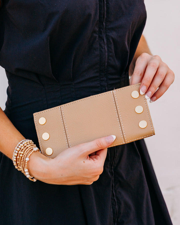 Hammit: 110 North-Toasty Sand-Big - The Vogue Boutique