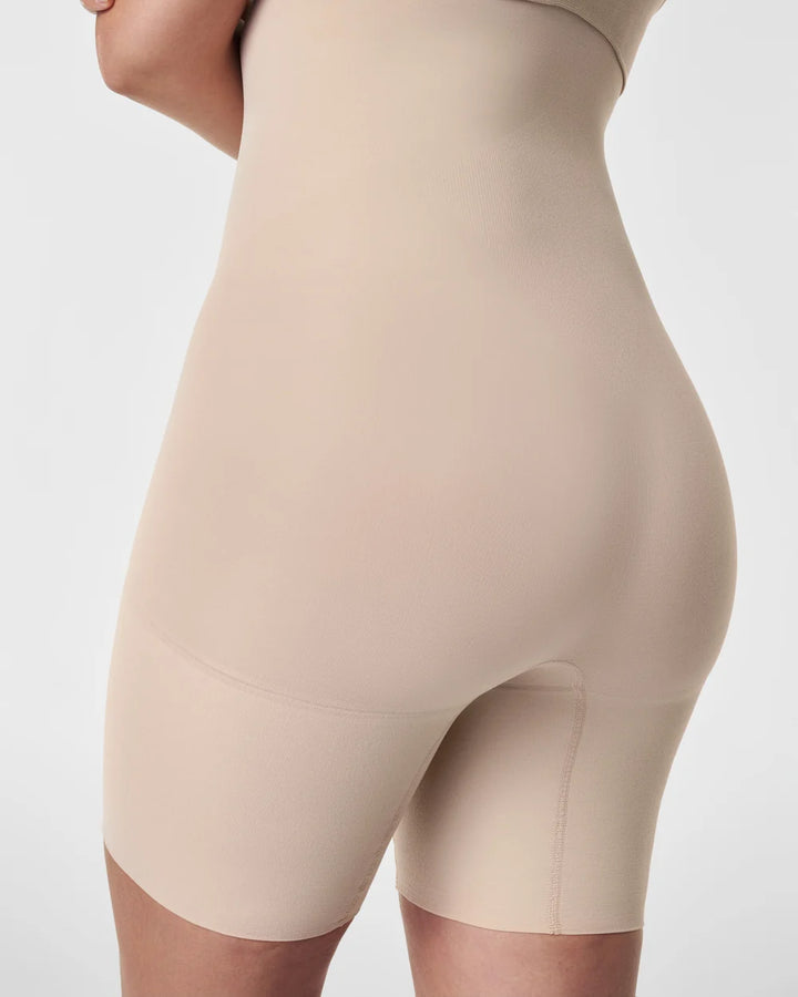 Spanx: Spanxsculpt Seamless Power High-Waisted Mid-Thigh Short in Oat (10398R)