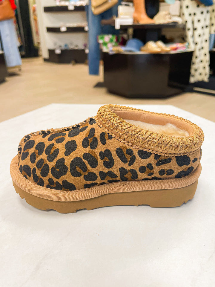 UGG: Tasman II Spotted in Tan