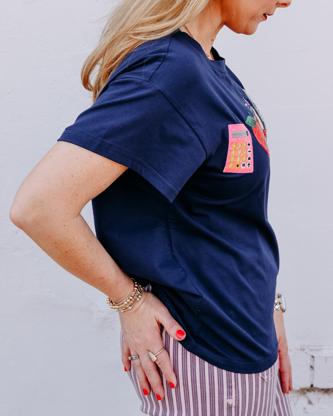 Queen Of Sparkles: Navy Mini School Icon Tee in Navy (FALL26266)