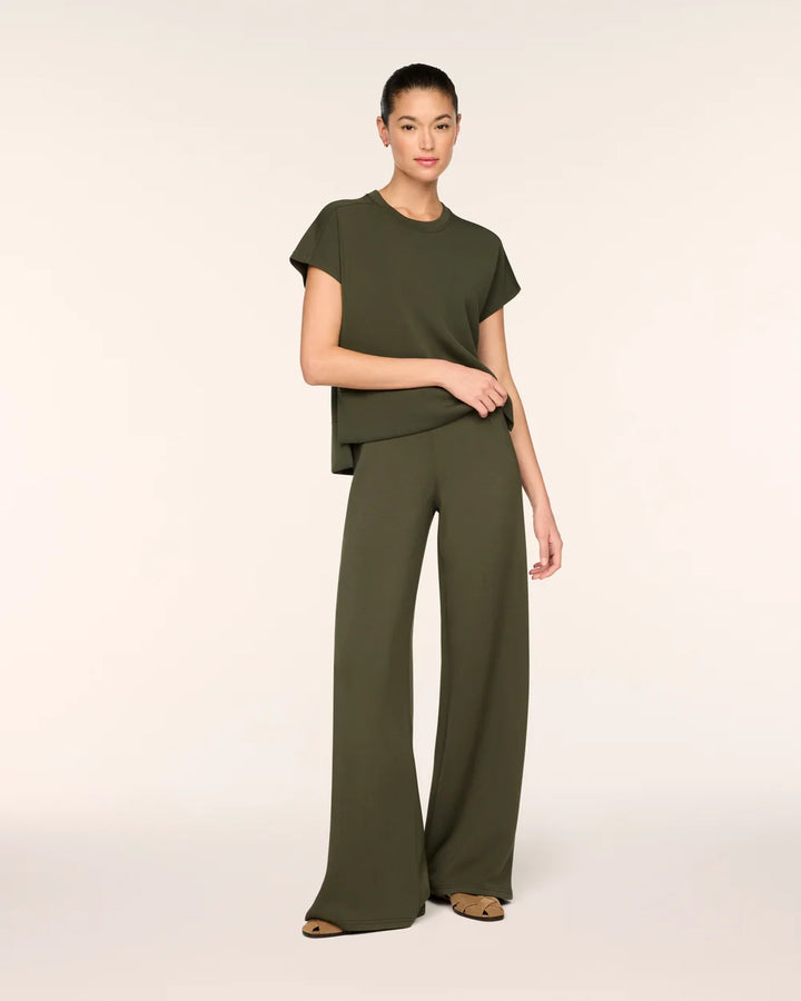 Spanx: Airessentials Crewneck Tee in Monstera (22796R)