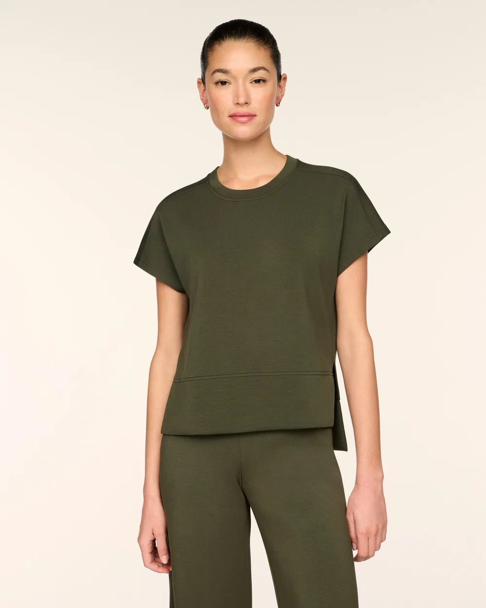 Spanx: Airessentials Crewneck Tee in Monstera (22796R)