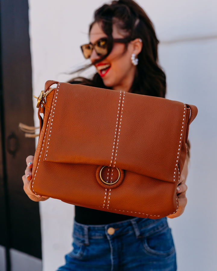 Hobo: Austin Shoulder Bag in Warm Honey - The Vogue Boutique
