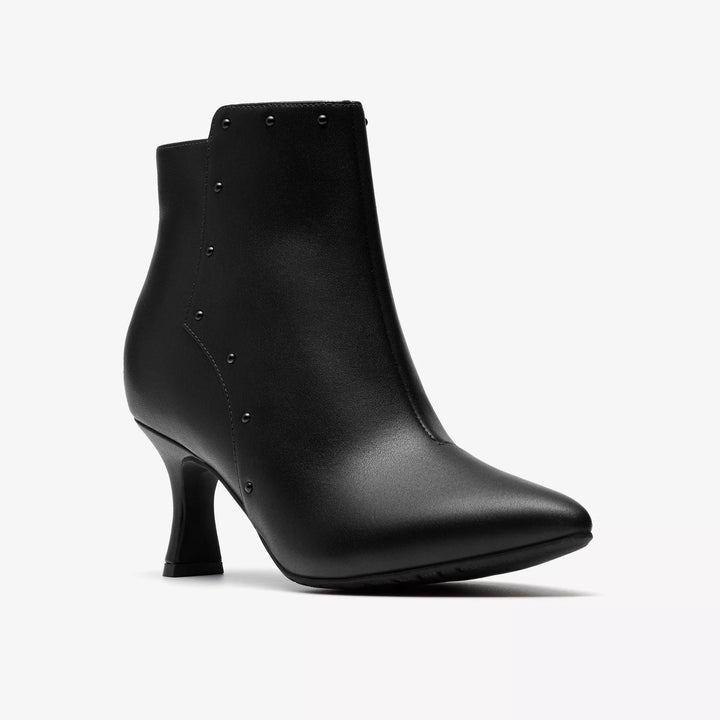 Clarks: Kataleyna Madi Black Boots - The Vogue Boutique