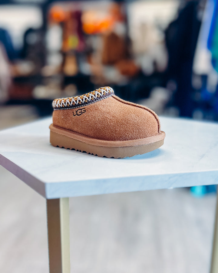 UGG: Childrens Tasman II in Chestnut - The Vogue Boutique