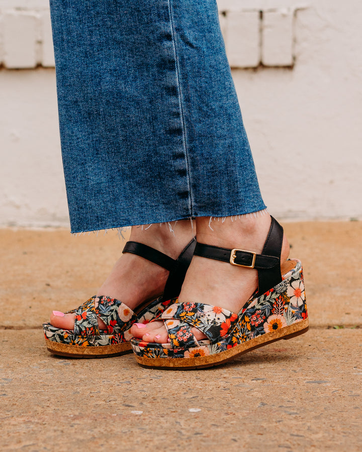 Clarks: Chicly Floral Sandal in Black - The Vogue Boutique