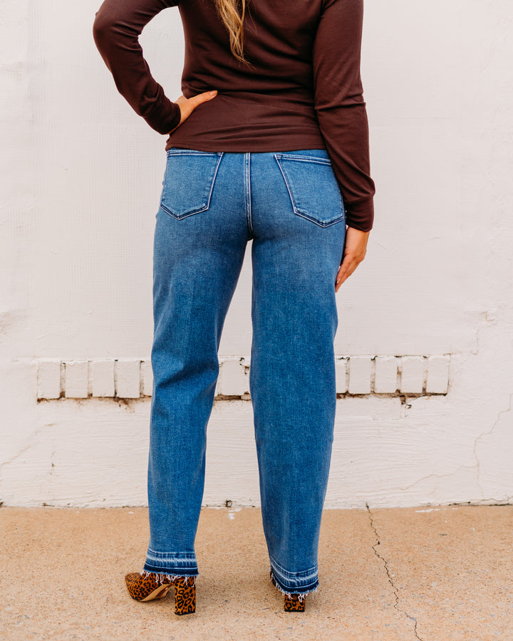 Dear John: Holly in Summerville - The Vogue Boutique