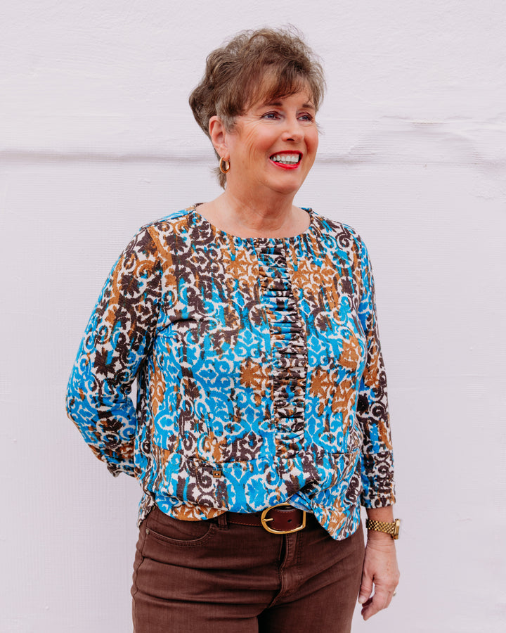 Multiples: Gathered front shirt (M46608TM)