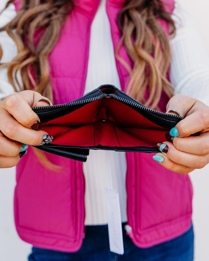 Hammitt: 5 North in Black/Brushed Gold Red Zip (17256)