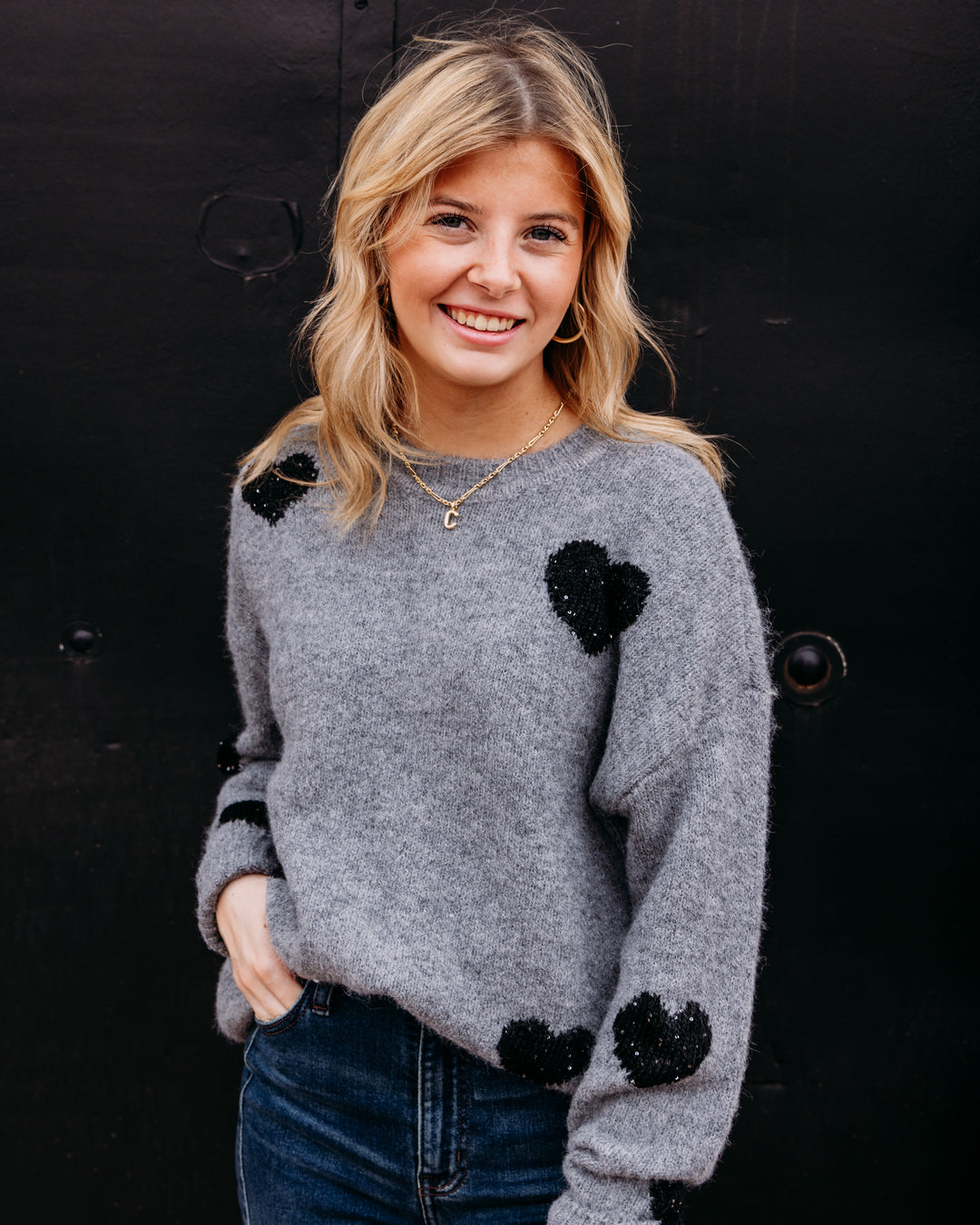 Charlie B: Long Sleeve Drop Shoulder Crew Neck Heart Embroidered Sweater in Gris Moyen Chiné (C2987H)