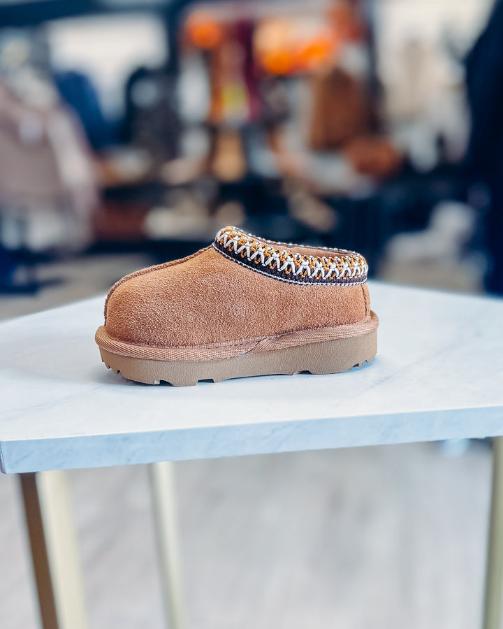 UGG: Childrens Tasman II in Chestnut - The Vogue Boutique