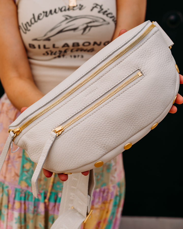 Hammitt: Charles Crossbody in Med in Calla Lily White