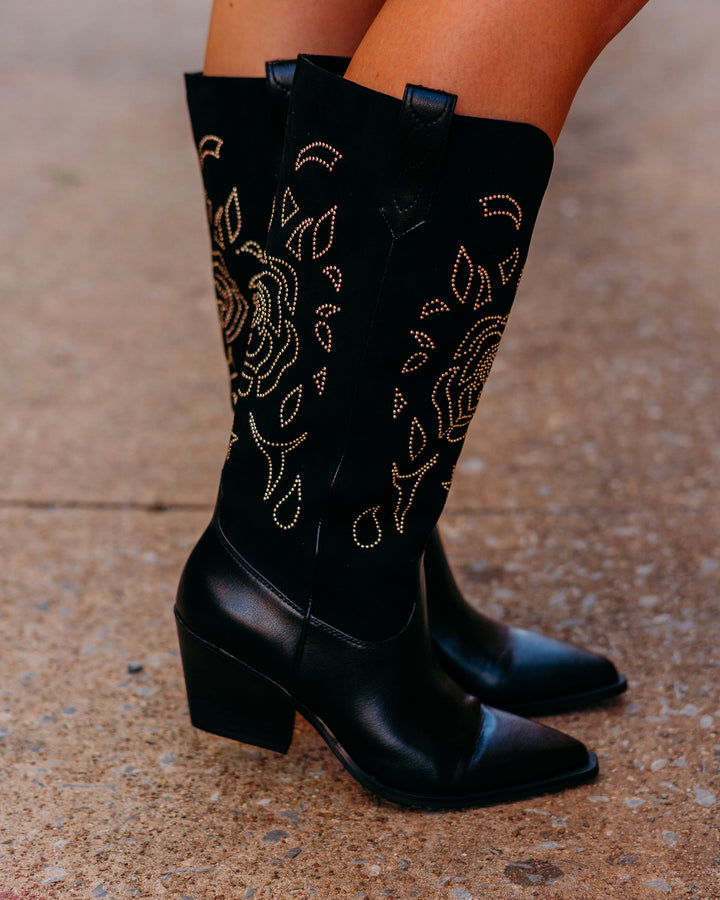 Jessica Simpson: Zodra Boot in Black - The Vogue Boutique