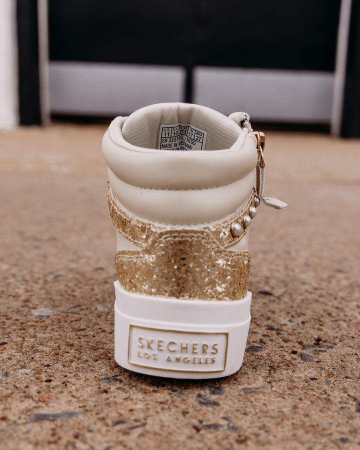Skechers: Aura Lx in Natural Gold (310765L)