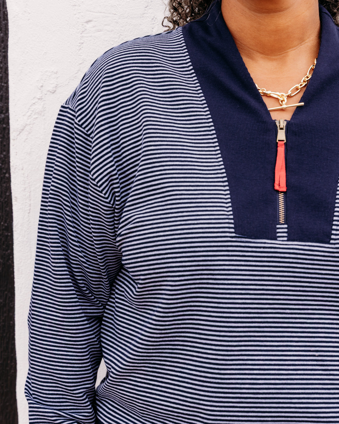Tru Luxe: Shawl Collar Zip Front Sweatshirt in Navstr (T36476TM)