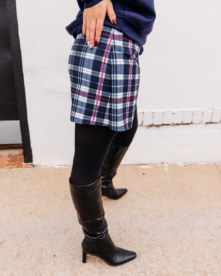 Smith And Quinn: Lainie Skort in Prim Navy Plaid (15049)