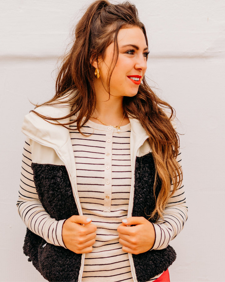 Elan: Reversible White & Black Vest