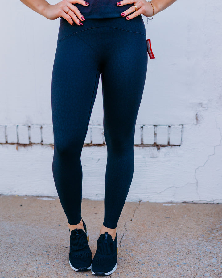 Spanx: Booty Boost 7/8 Legging in Embossed Leopard (51178R)