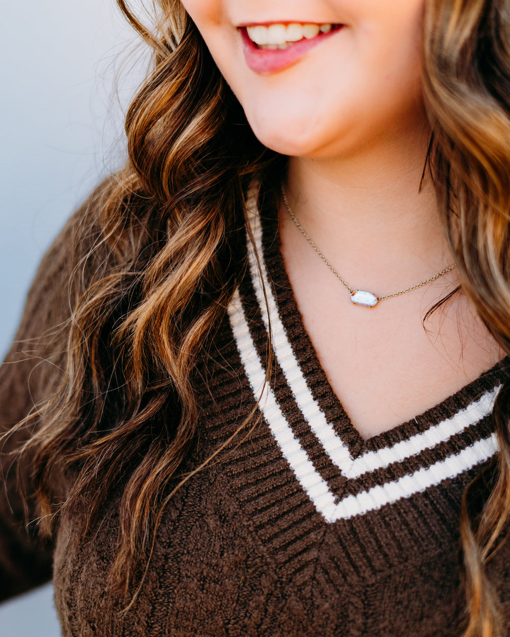 Glyder: Hanalei Cable Knit Sweater in Chocolate and Oatmilk - The Vogue Boutique