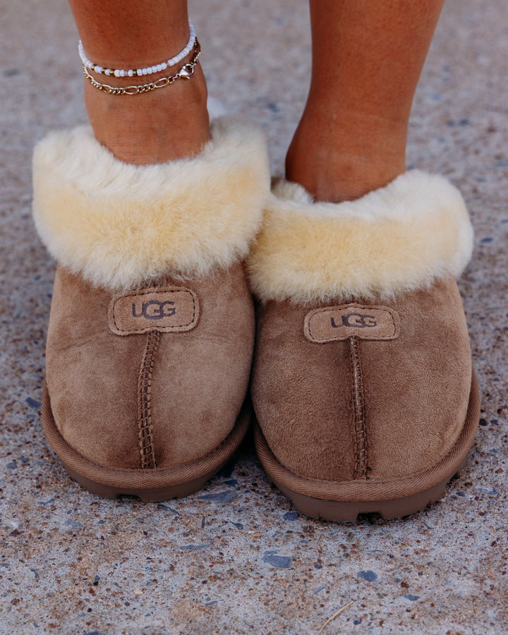 UGG: Coquette Slipper in Chestnut