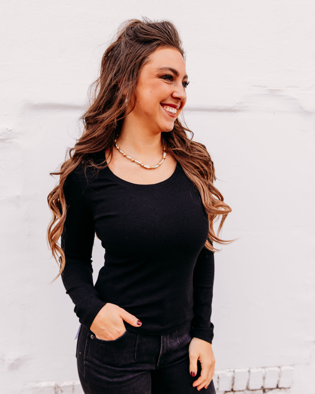 Kut: Sarah Rib-Knit Pull Over Top in Black (KT156501)