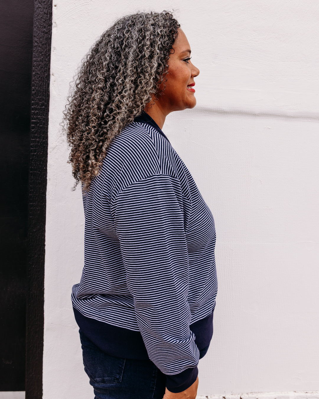 Tru Luxe: Shawl Collar Zip Front Sweatshirt in Navstr (T36476TM)