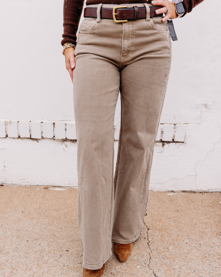 Kut: Meg High Rise Wide Leg Side Panel in Milk Tea (KG2573MA1L)