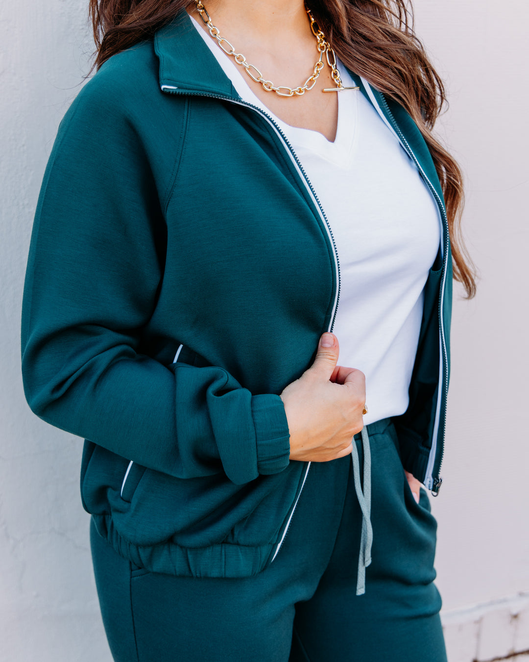 Varley: Magda Zip Through Sweat in Ponderosa Pine (VAR03562)