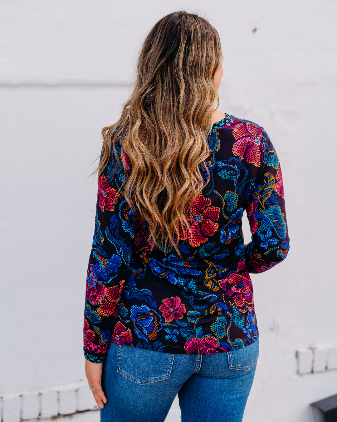 Johnny Was: The Janie Favorite Long Sleeve Swing Tee in Aphaia - The Vogue Boutique