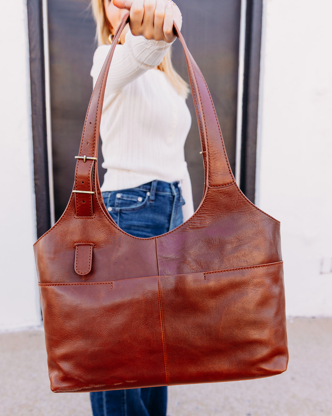 Hobo: Atlas Tote in Pecan Ridge (SL56000APNR)