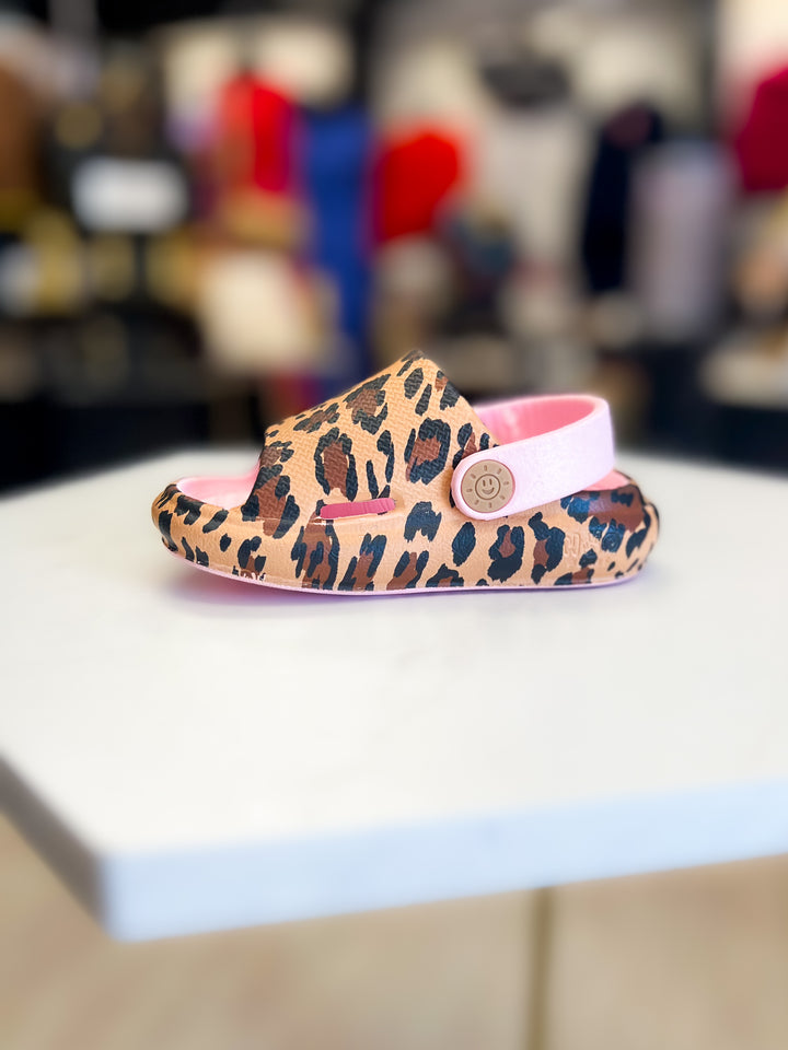Reef: Little Rio Slide in Cheetah (ML06744) - The Vogue Boutique