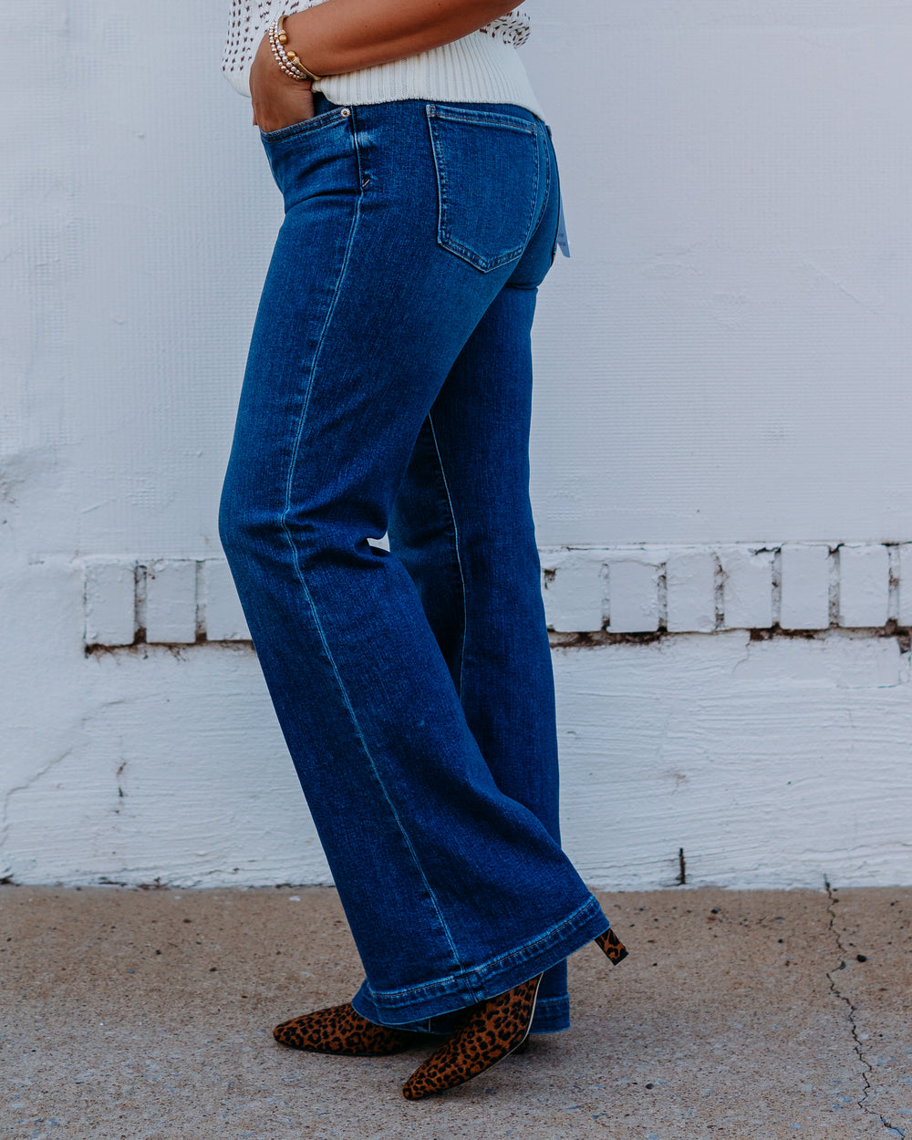 Daze: The Heartbreaker Mid Rise Flare in Influencer - The Vogue Boutique
