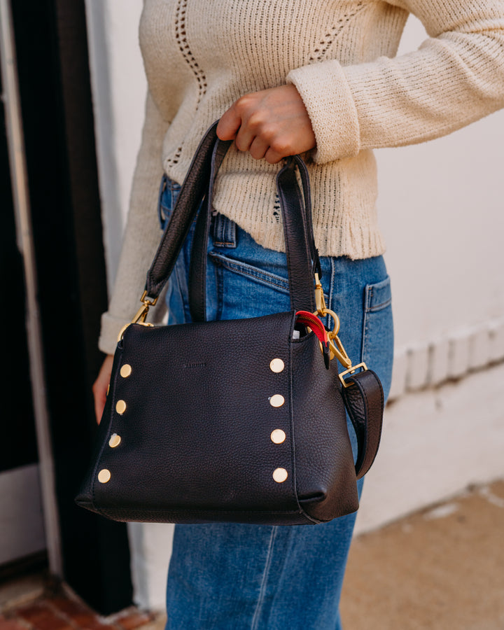 Hammitt: Bryant Med in Black/Brushed Gold Red Zip