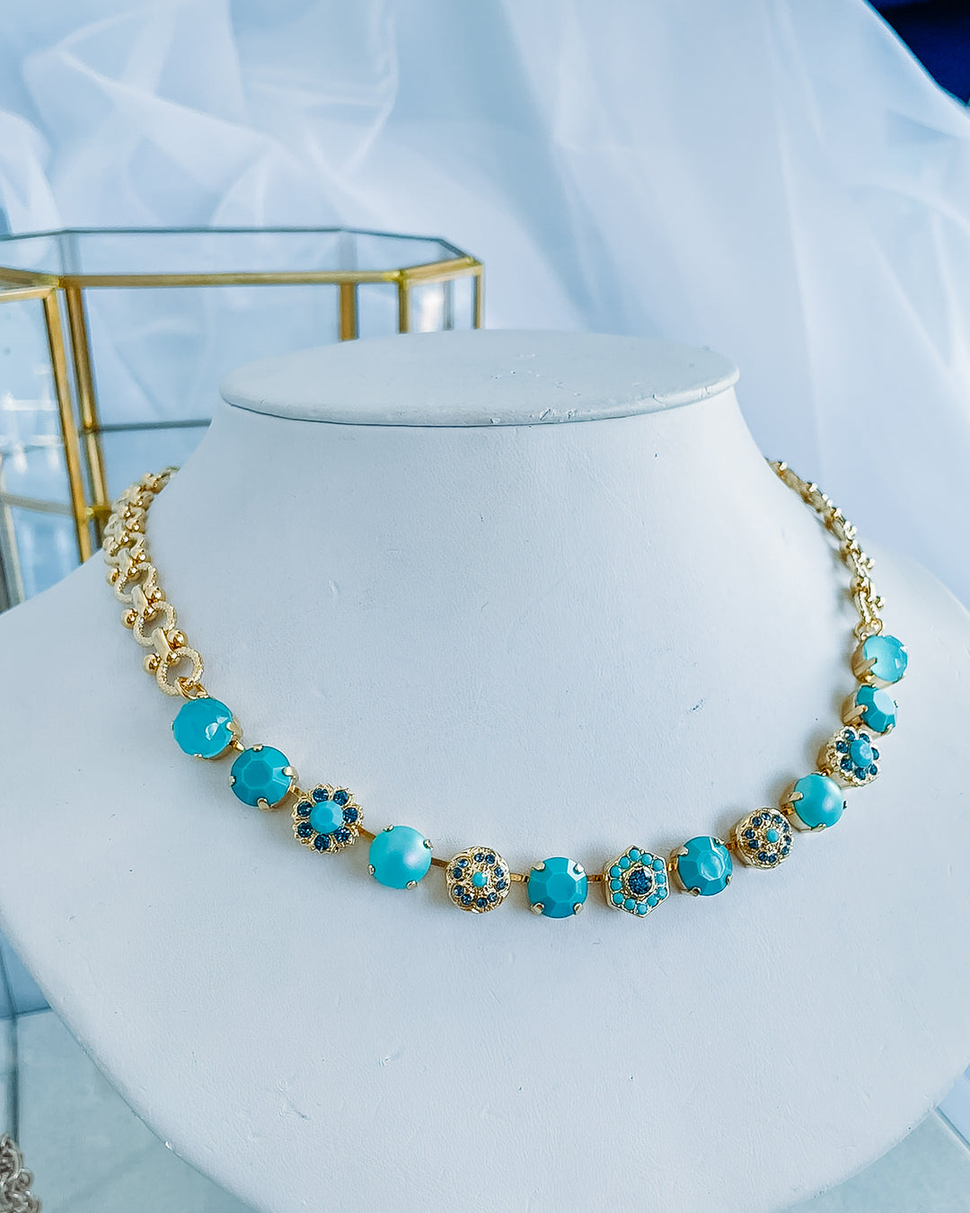 Mariana: "Crystal Blue" N-3411-M6009-YG