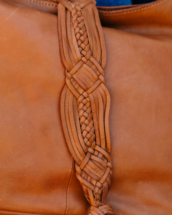 Hobo: Pier Shoulder Bag in Harvest Wheat - The Vogue Boutique