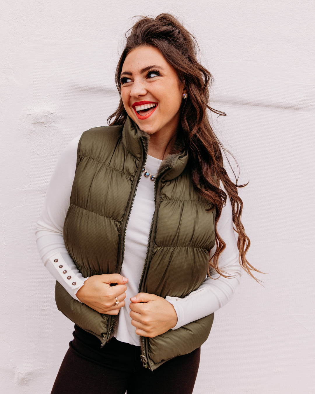 Steve Madden: Brady Vest in Dark Olive (BP301872)