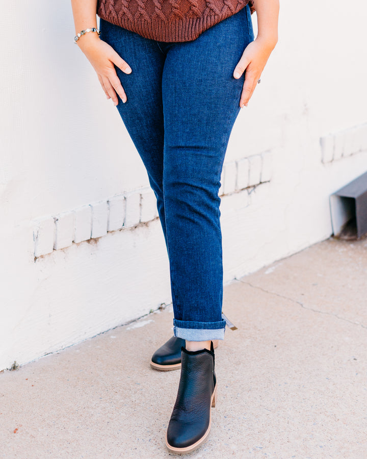 French Dressing Jeans: Straight Leg Jeans in Dark Rinse - The Vogue Boutique