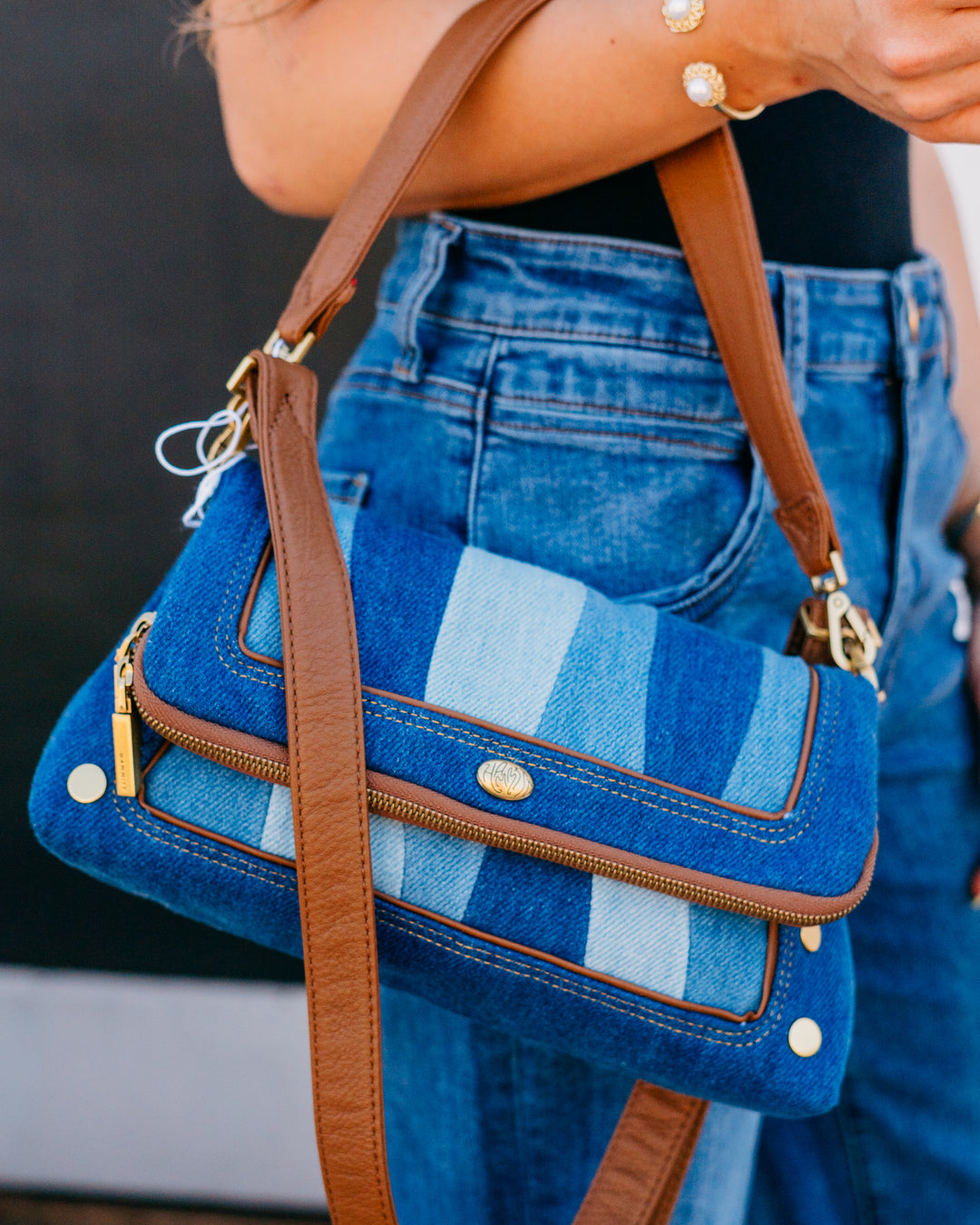 Hammitt: Beverly Med in Silverlake (19070) - The Vogue Boutique