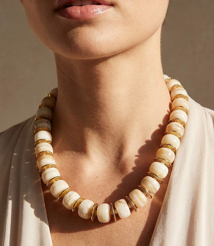 Farrah b: PALM ROYALE Beaded Necklace in White (NBD4)