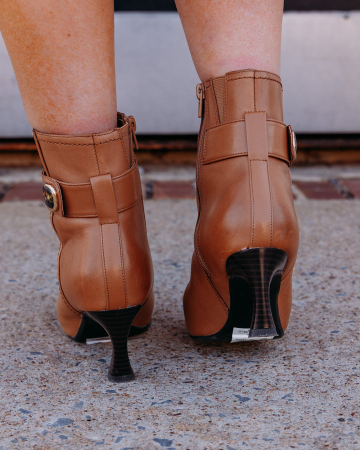 Clarks: Tammitha Nora Leather Tan (26328330)