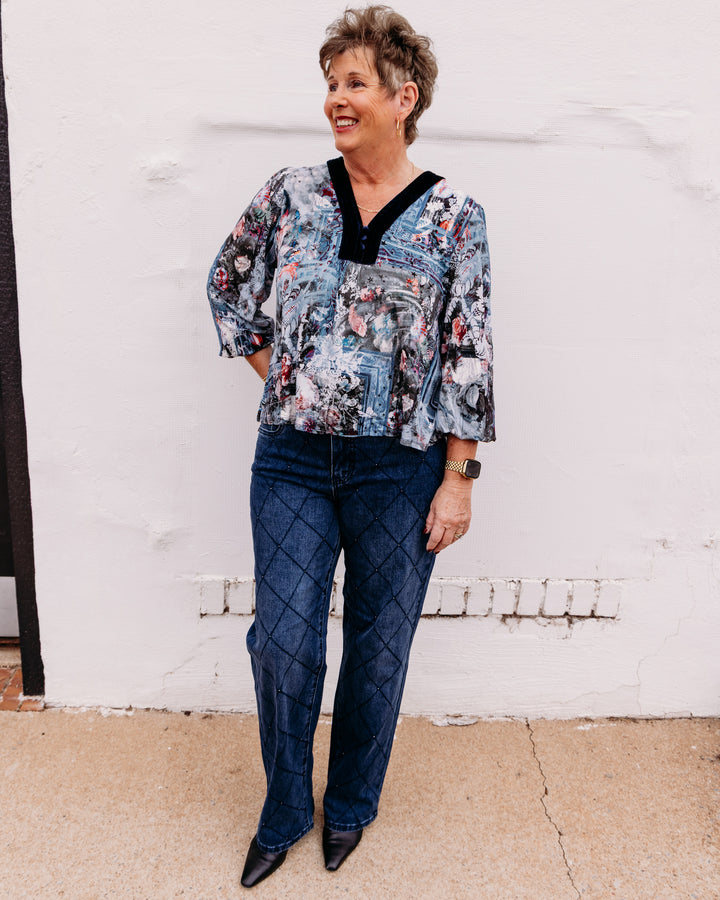 French Dressing Jeans: Long Sleeve V-Neck Top in Indigo G (3875153)