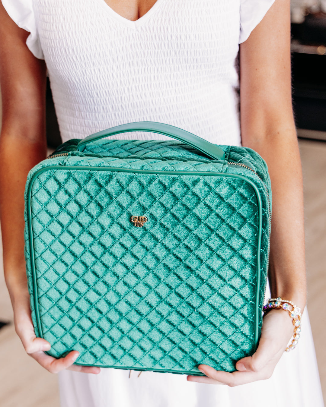 PurseN: Mini Diva Case in Emerald Velvet