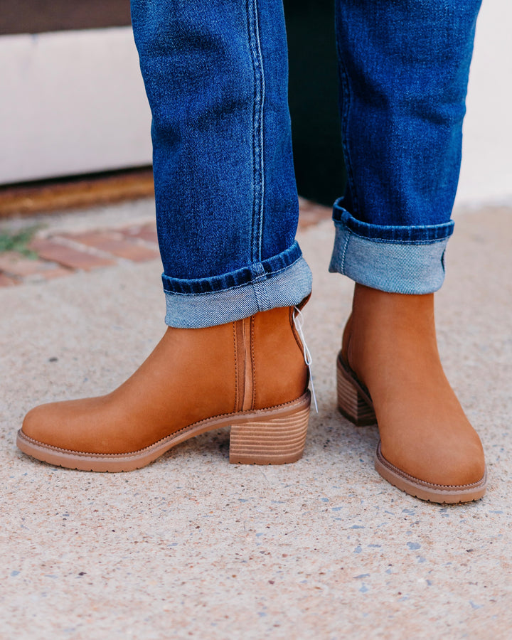 TOMS: Hailey Boot in Nubuck Brown Leather 10021307 - The Vogue Boutique