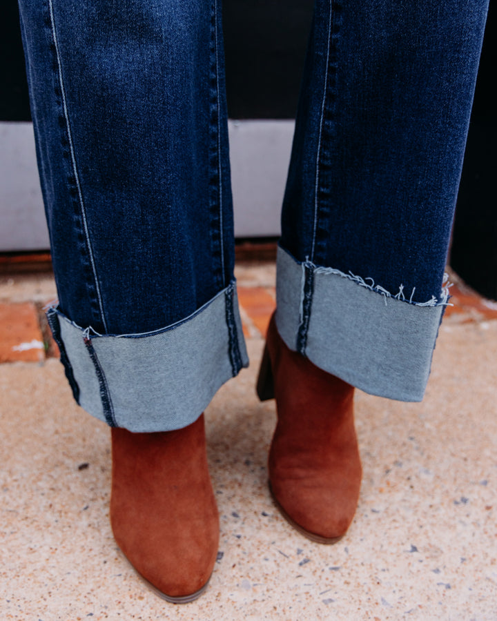 Daze: Pleaser High Rise Wide Ankle Jean in Slow Motion (D00017184-ZZ)