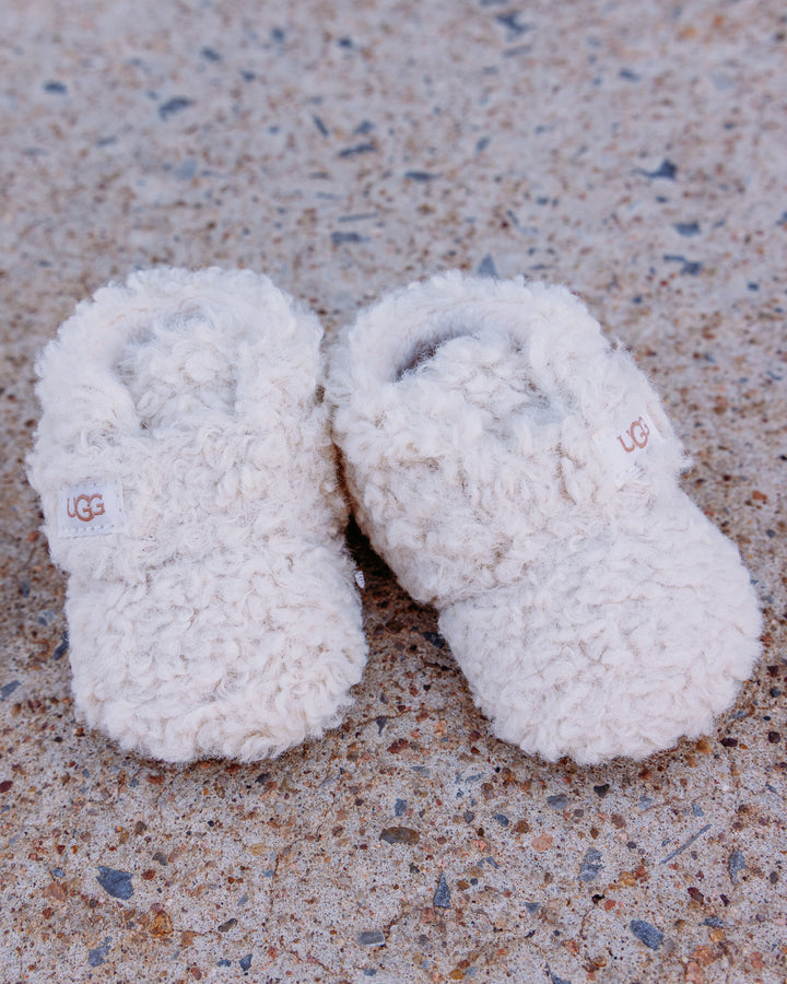 UGG: Kids Bixbee in Natural Curly Faux Fur